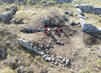 Excavations in Çuka e Ajtoit and survey in the ancient Kestrine territory